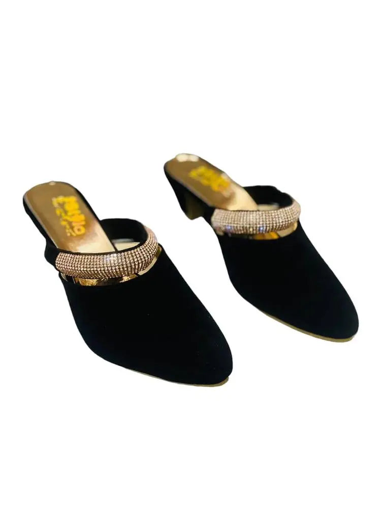 Women's Black Velvet Pumps - SORO Shop