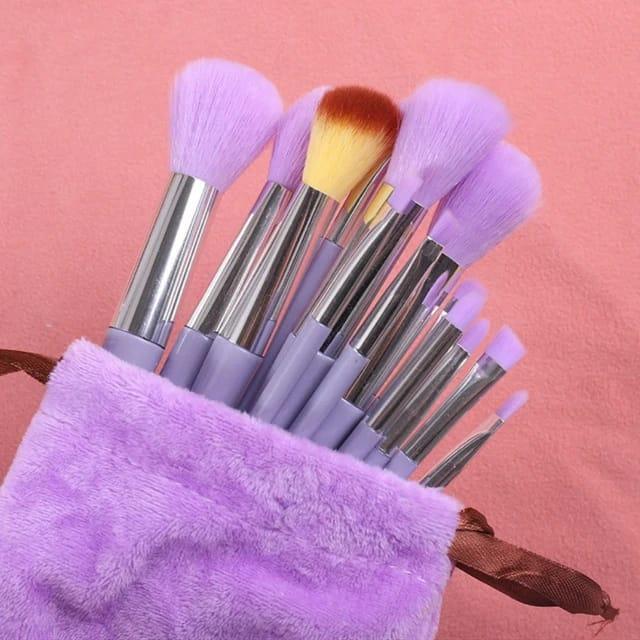 13 Pcs Makeup Brushes In velvet Bag - SORO Shop