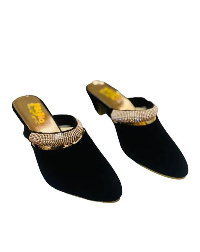 Women's Black Velvet Pumps - SORO Shop